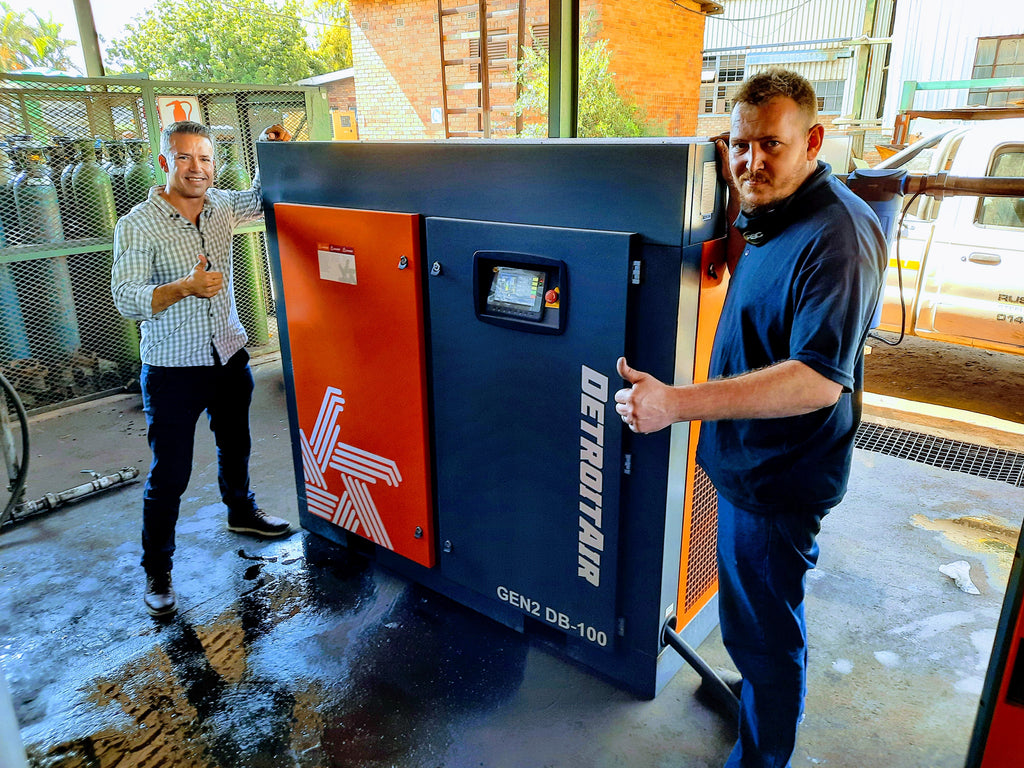 Rustenburg Steel Construction Installs Detroit Compressor G2DB-100 and Air Dryer